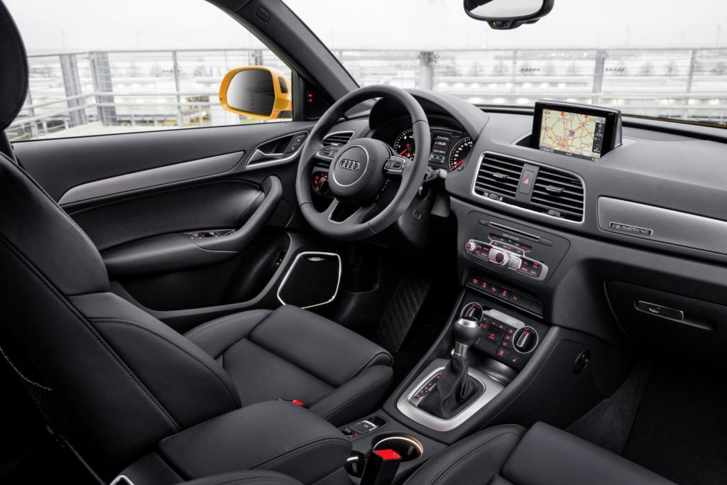 Комплектации и цены на Audi Q3, 5-дверный кроссовер, поколение 2011 г. Q3 ауди комплектации