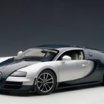 Понаблюдайте за тем, как Bugatti Chiron разгоняется до 420 км в час на бывшей взлетно-посадочной полосе